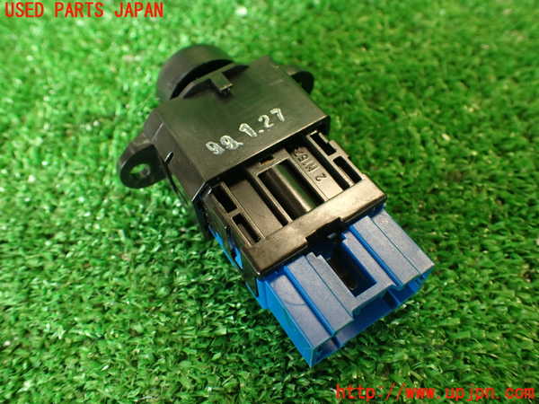 2UPJ-30506290]シビック フェリオ(EK3)ハザードスイッチ 中古_m0003.jpg