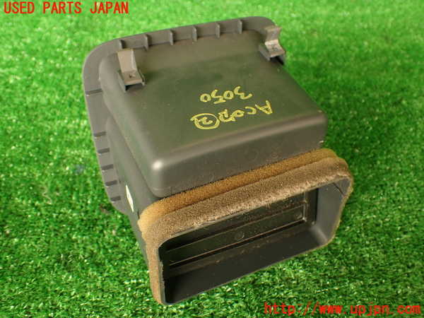 2UPJ-30507527]シビック フェリオ(EK3)エアコン吹き出し口2 (右) 中古_m0004.jpg