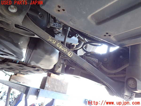 2UPJ-30515200]BMW ミニ(MINI)クーパーD(XN15)(F56)右リアロアアーム1 中古_m0001.jpg