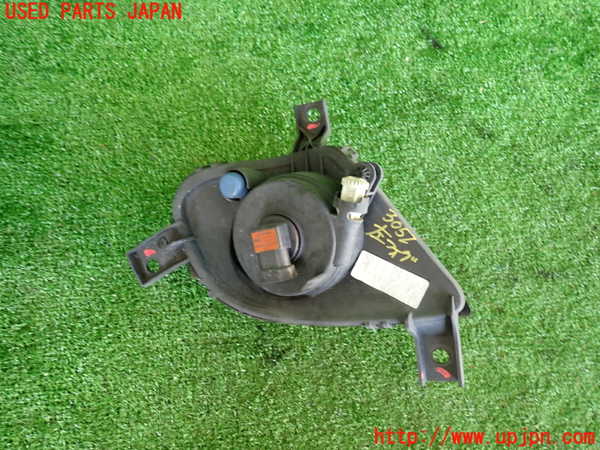 2UPJ-30521182]BMW 320i(PG20)(E90)左フォグ 中古_m0002.jpg