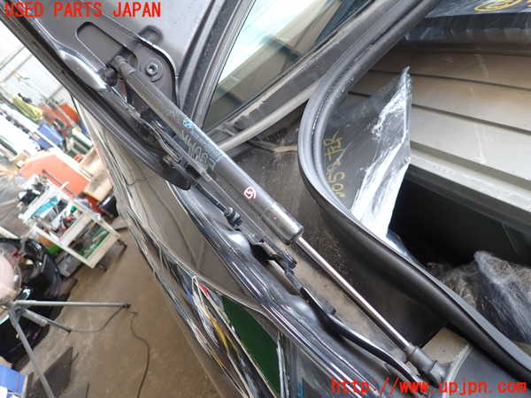 2UPJ-30521506]BMW 320i(PG20)(E90)トランクダンパー 中古_m0002.jpg