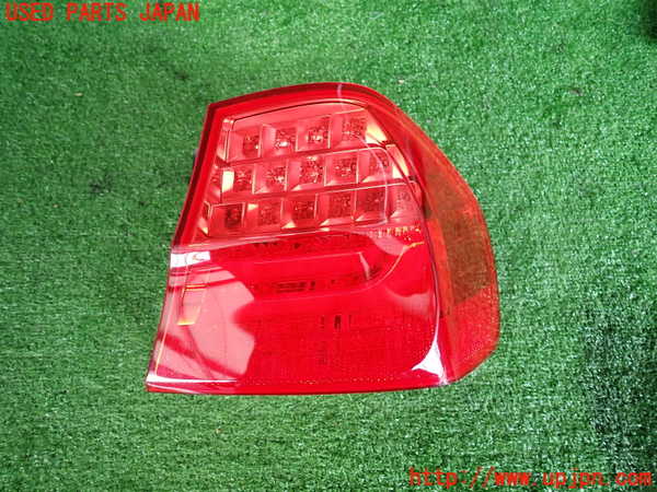 2UPJ-30521530]BMW 320i(PG20)(E90)右テールランプ 中古_m0001.jpg