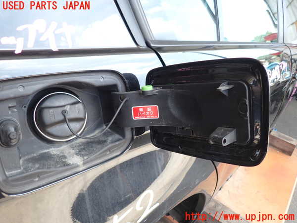 2UPJ-30521690]BMW 320i(PG20)(E90)フューエルリッド 中古_m0002.jpg