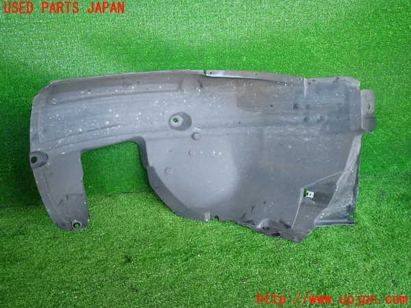 2UPJ-30521092]BMW 320i(PG20)(E90)左前フェンダーライナー 中古_m0004.jpg