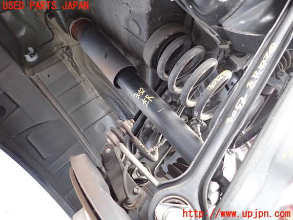 2UPJ-30525075]BMW 320i(PG20)(E90)左リアショックアブソーバー 中古_m0001.jpg