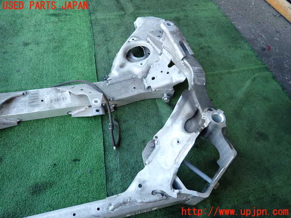 2UPJ-30525285]BMW 320i(PG20)(E90)フロントメンバー 中古_m0002.jpg
