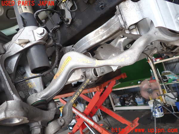 2UPJ-30525315]BMW 320i(PG20)(E90)右フロントテンションロッド 中古_m0001.jpg