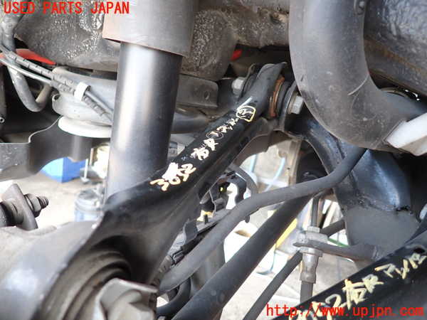 2UPJ-30525147]BMW 320i(PG20)(E90)右リアアッパーアーム2 中古_m0001.jpg