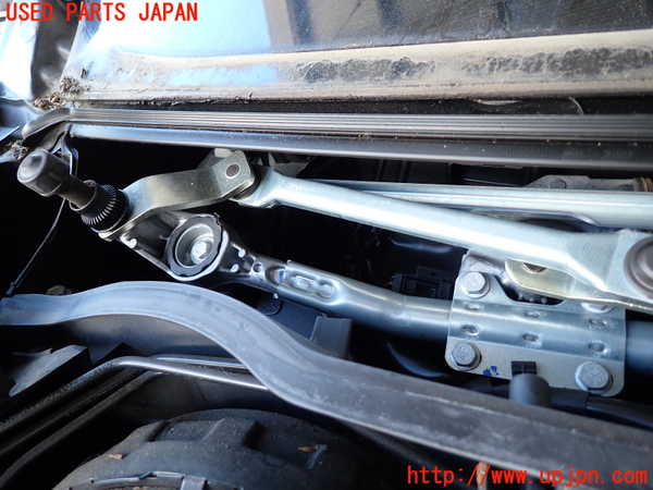 2UPJ-30526770]BMW 320i(PG20)(E90)フロントワイパーモーター 中古_m0003.jpg
