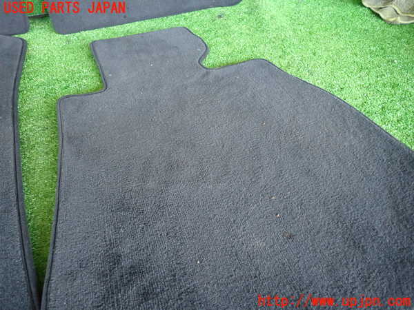 2UPJ-30527800]BMW 320i(PG20)(E90)フロアマット 中古_m0002.jpg