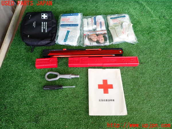 2UPJ-30527805]BMW 320i(PG20)(E90)車載工具 中古_m0001.jpg