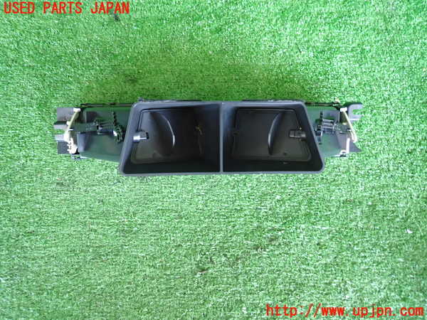 2UPJ-30527528]BMW 320i(PG20)(E90)エアコン吹き出し口3 真中 中古_m0003.jpg