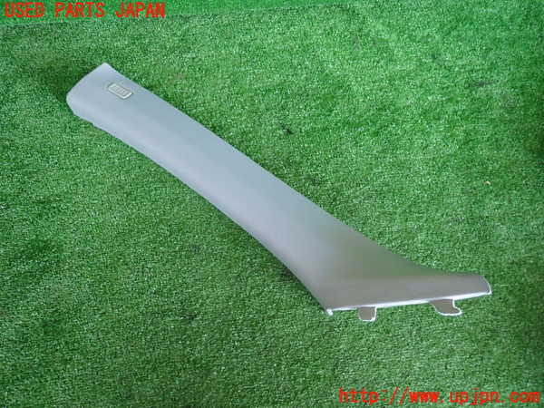 2UPJ-30527660]BMW 320i(PG20)(E90)左フロントピラートリム 中古_m0001.jpg