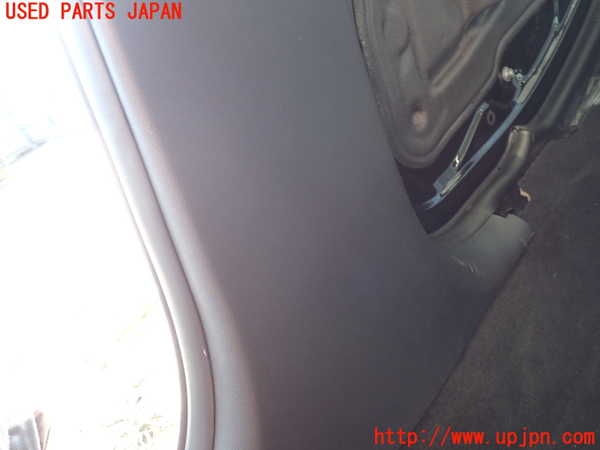 2UPJ-30527665]BMW 320i(PG20)(E90)右センターピラートリム 中古_m0004.jpg