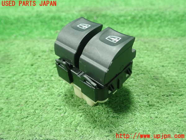 1UPJ-30536240]ルノー・トゥインゴ(AHH4B)右前パワーウィンドウスイッチ 中古_m0001.jpg