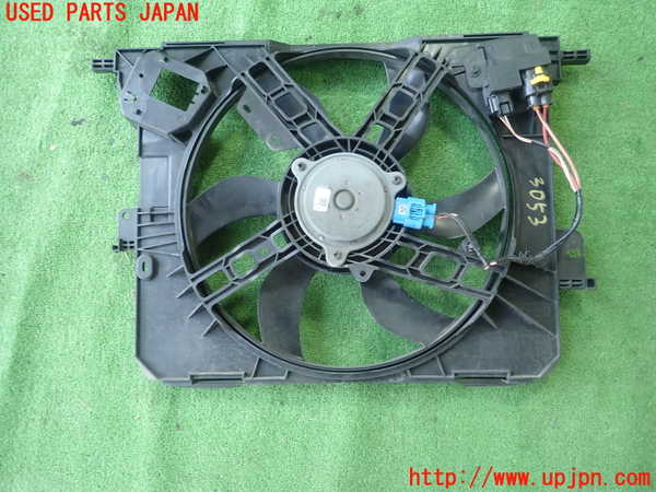 5UPJ-30536836]ルノー・トゥインゴ(AHH4B)電動ファン1 中古_m0001.jpg