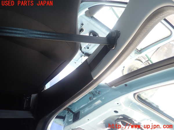 1UPJ-30537665]ルノー・トゥインゴ(AHH4B)右センターピラートリム 中古_m0001.jpg