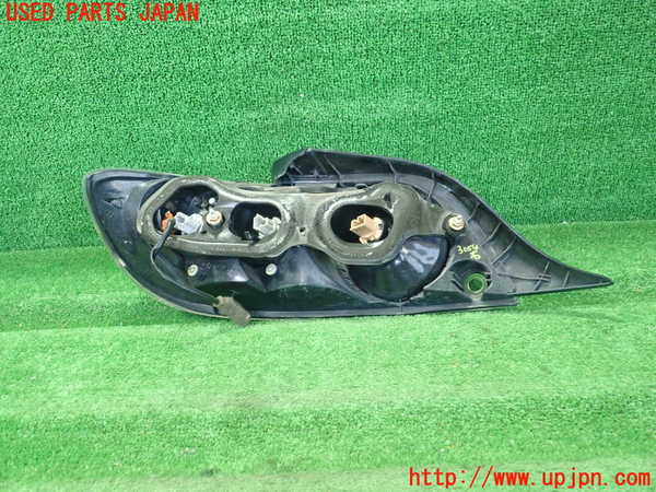 1UPJ-30541530]RX-8(SE3P)右テールランプ 中古_m0003.jpg