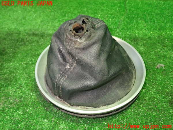 1UPJ-30557575]フェアレディZ(Z33)シフトブーツ 中古_m0002.jpg