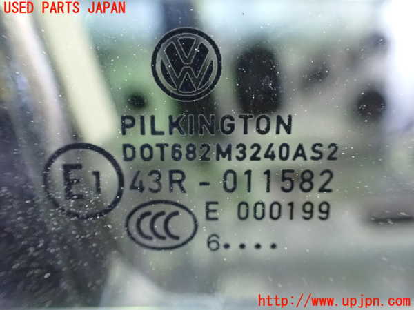 1UPJ-30571230]VW ゴルフ トゥーラン(1TCZD)右前ドア 中古 PILKINGTON M3240 43R-011582_m0004.jpg