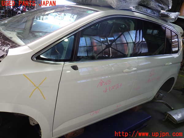 1UPJ-30571260]VW ゴルフ トゥーラン(1TCZD)左前ドア 中古 PILKINGTON M3240 43R-011582_m0002.jpg
