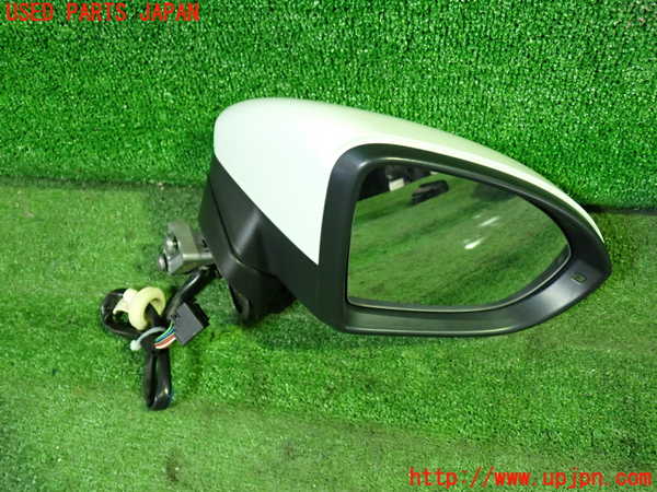 1UPJ-30571210]VW ゴルフ トゥーラン(1TCZD)右ドアミラー 中古_m0003.jpg