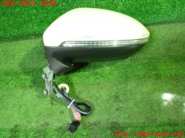 1UPJ-30571212]VW ゴルフ トゥーラン(1TCZD)左ドアミラー 中古_m0001.jpg