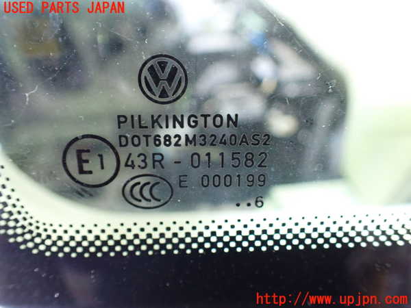 5UPJ-30571200]VW ゴルフ トゥーラン(1TCZD)右フロント三角窓ガラス 中古 PILKINGTON M3240 43R-011582_m0002.jpg