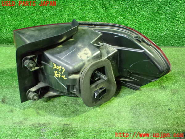 1UPJ-30571536]VW ゴルフ トゥーラン(1TCZD)左テールランプ 中古_m0002.jpg