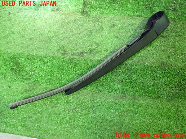 1UPJ-30571661]VW ゴルフ トゥーラン(1TCZD)リアワイパーアーム1 中古_m0002.jpg
