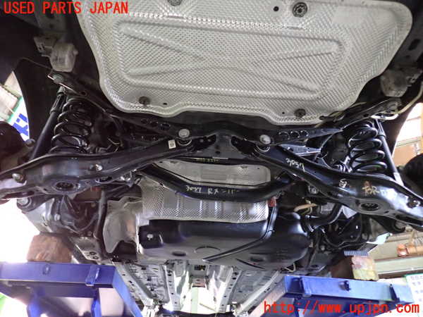 1UPJ-30575295]VW ゴルフ トゥーラン(1TCZD)リアメンバー 中古_m0001.jpg