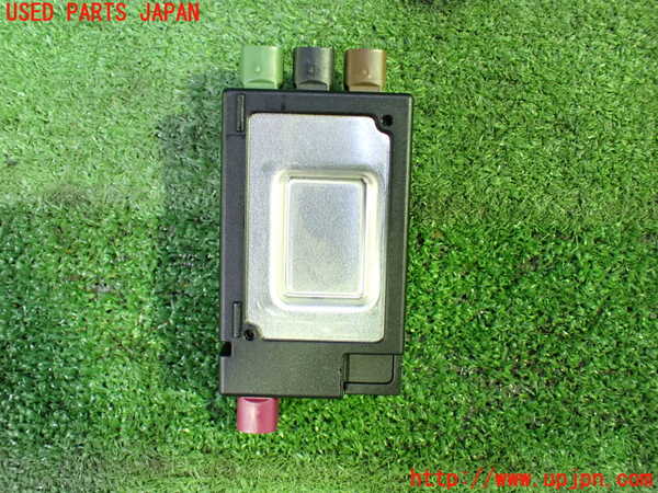 1UPJ-30576149]VW ゴルフ トゥーラン(1TCZD)コンピューター4(USB HUB) 中古 5G0035953B_m0002.jpg