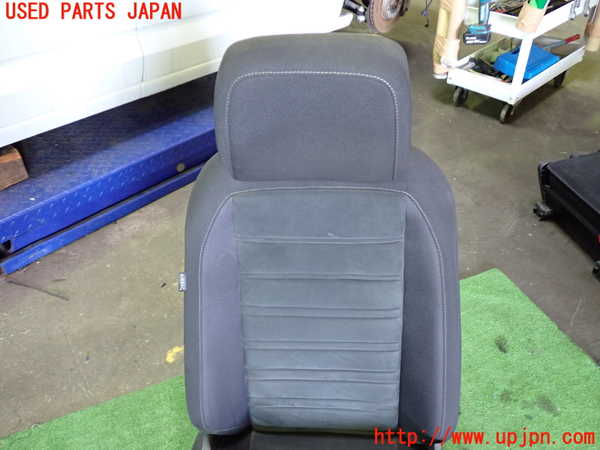 1UPJ-30577035]VW ゴルフ トゥーラン(1TCZD)運転席シート 中古_m0002.jpg