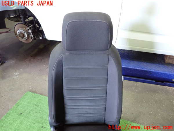 1UPJ-30577065]VW ゴルフ トゥーラン(1TCZD)助手席シート 中古_m0002.jpg
