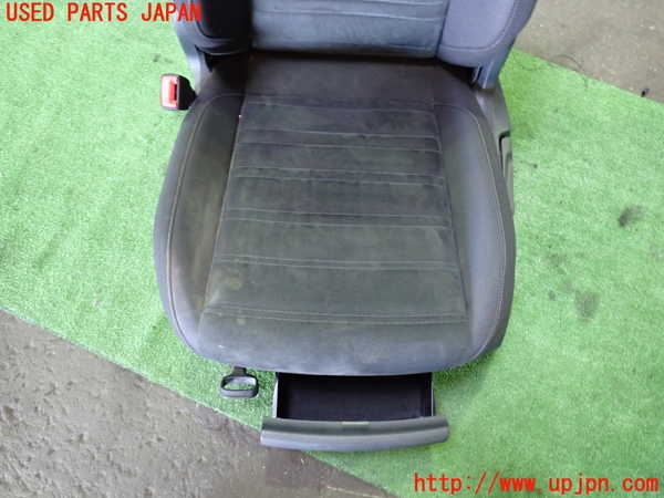 1UPJ-30577065]VW ゴルフ トゥーラン(1TCZD)助手席シート 中古_m0003.jpg