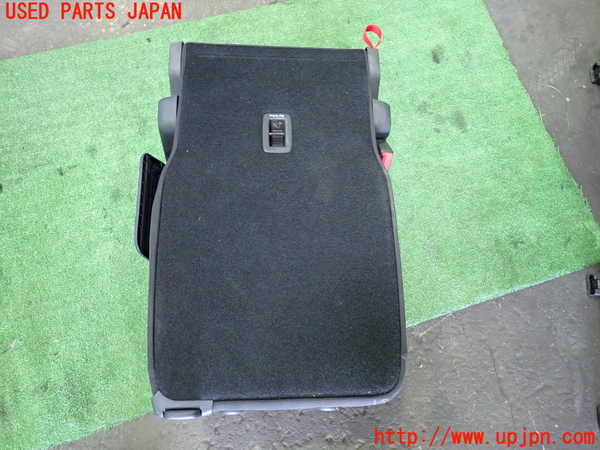 1UPJ-30577145]VW ゴルフ トゥーラン(1TCZD)右2列目シート 中古_m0004.jpg