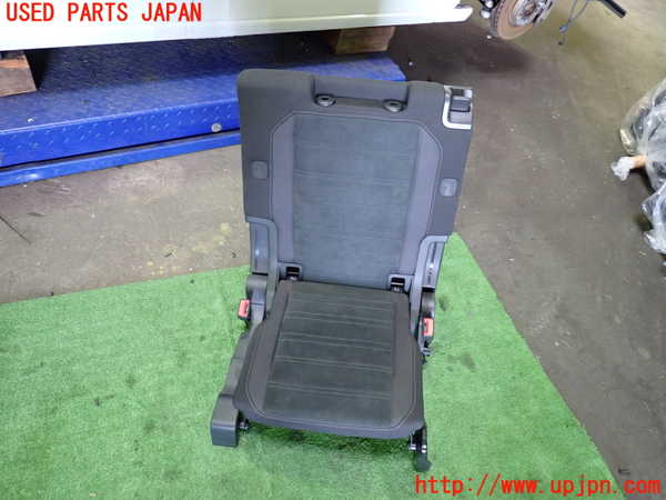 1UPJ-30577235]VW ゴルフ トゥーラン(1TCZD)右3列目シート 中古_m0001.jpg