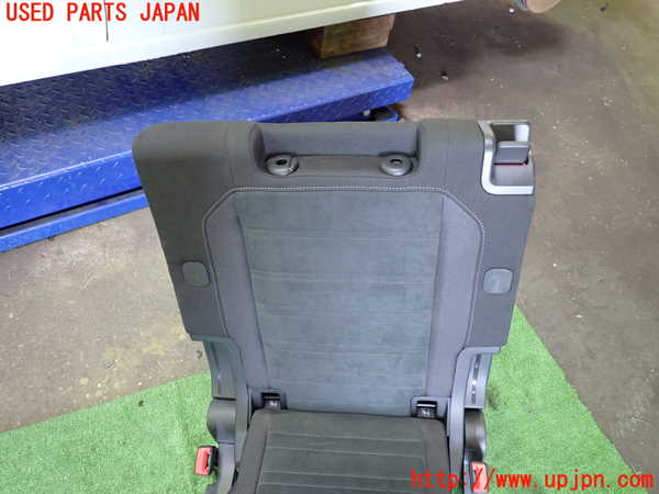 1UPJ-30577235]VW ゴルフ トゥーラン(1TCZD)右3列目シート 中古_m0002.jpg