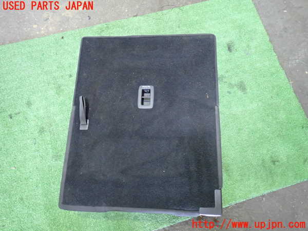 1UPJ-30577235]VW ゴルフ トゥーラン(1TCZD)右3列目シート 中古_m0004.jpg