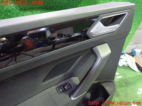 1UPJ-30571324]VW ゴルフ トゥーラン(1TCZD)左後ドア内張り 中古_m0002.jpg