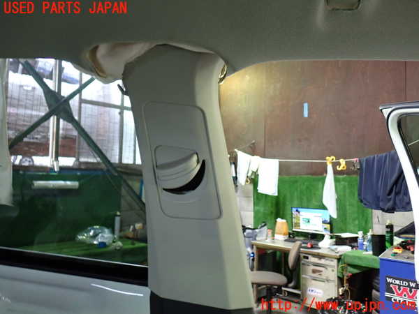 1UPJ-30577670]VW ゴルフ トゥーラン(1TCZD)左センターピラートリム 中古_m0002.jpg