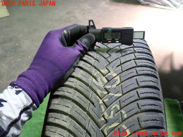 1UPJ-30579038]VW ゴルフ トゥーラン(1TCZD)タイヤ　ホイール　1本③ 215/55R17 中古_m0005.jpg
