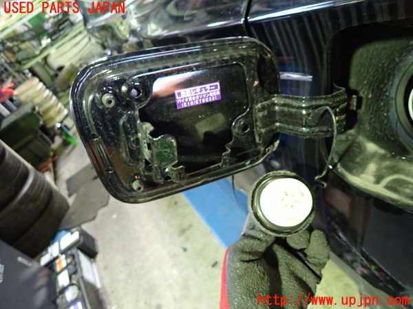 1UPJ-30581690]プリウスPHV(ZVW52)フューエルリッド 中古_m0002.jpg