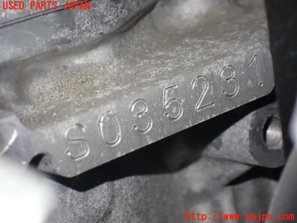 1UPJ-30582010]プリウスPHV(ZVW52)エンジン 2ZR-FXE 中古_m0004.jpg