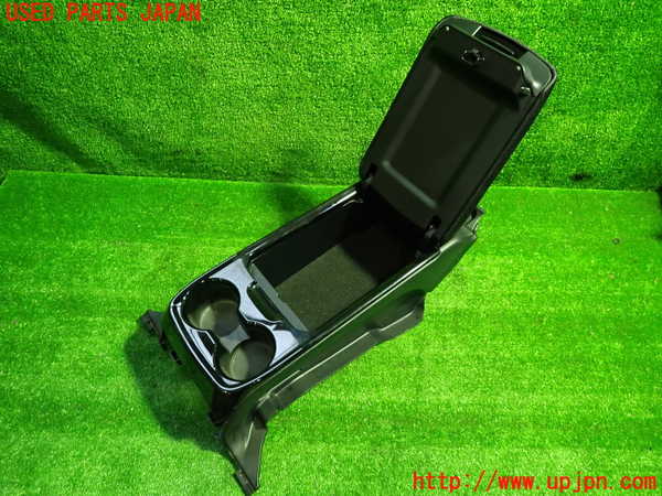 1UPJ-30587549]プリウスPHV(ZVW52)コンソール 中古_m0002.jpg