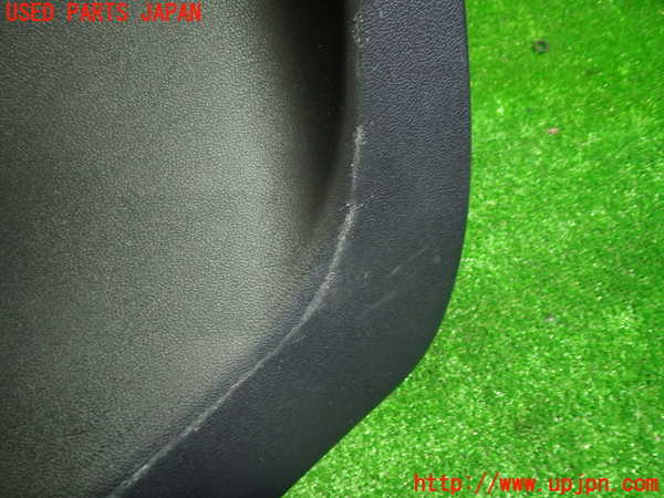 1UPJ-30581578]プリウスPHV(ZVW52)バックドア内張り 中古_m0003.jpg