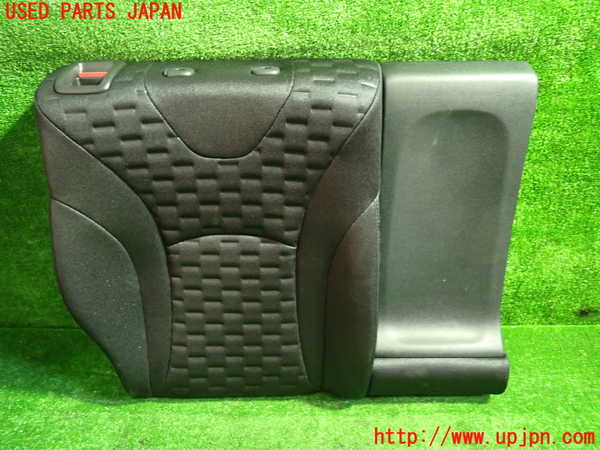 1UPJ-30597405]プリウスPHV(ZVW52)右リアシート 中古_m0002.jpg