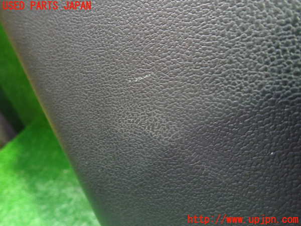 1UPJ-30591324]プリウスPHV(ZVW52)左後ドア内張り 中古_m0002.jpg