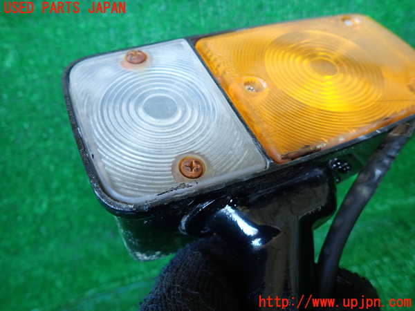 1UPJ-30601152]三菱ジープ(J53)左コーナーランプ 中古_m0003.jpg