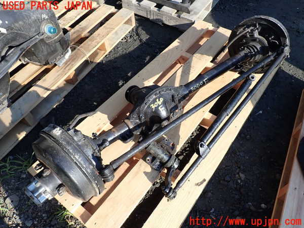 1UPJ-30604370]三菱ジープ(J53)フロントデフホーシング 中古_m0002.jpg